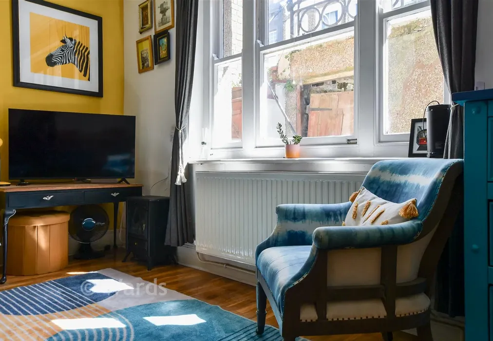 Internal Lifestyle Photograph - Ethelbert Road, Margate, Kent - Wards of Kent