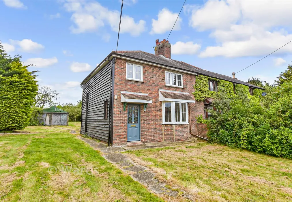 External (Web) - Christopher Row, Lynsted, Kent - Wards of Kent