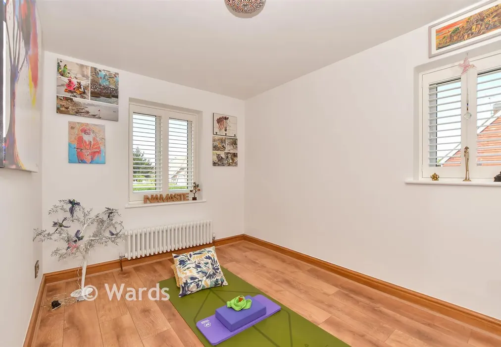 Bedroom 4 - High Halden, Ashford, Kent - Wards of Kent