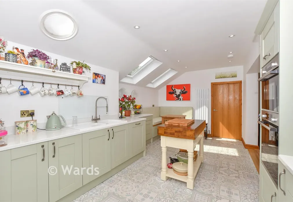 Kitchen/Breakfast Room - High Halden, Ashford, Kent - Wards of Kent