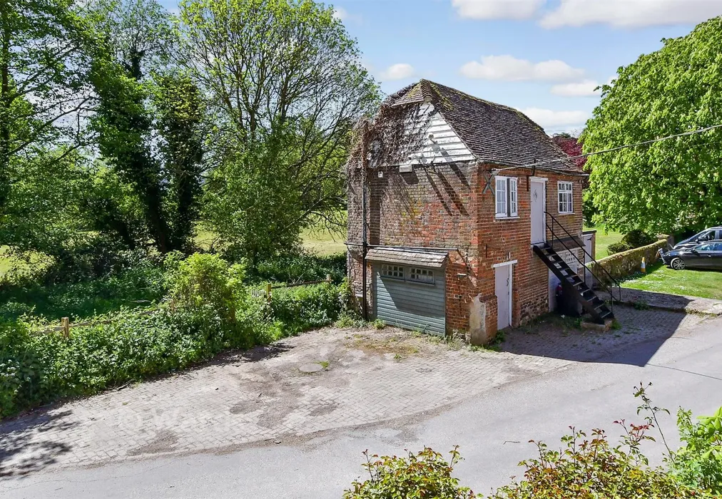 Annexe - Church Lane, Trottiscliffe, West Malling, Kent - Wards of Kent