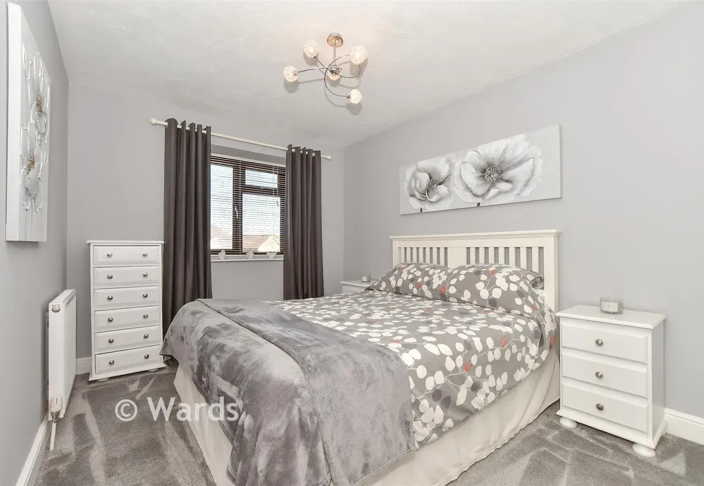 Bedroom 1 - Harvest Way, Singleton, Kent - Wards of Kent