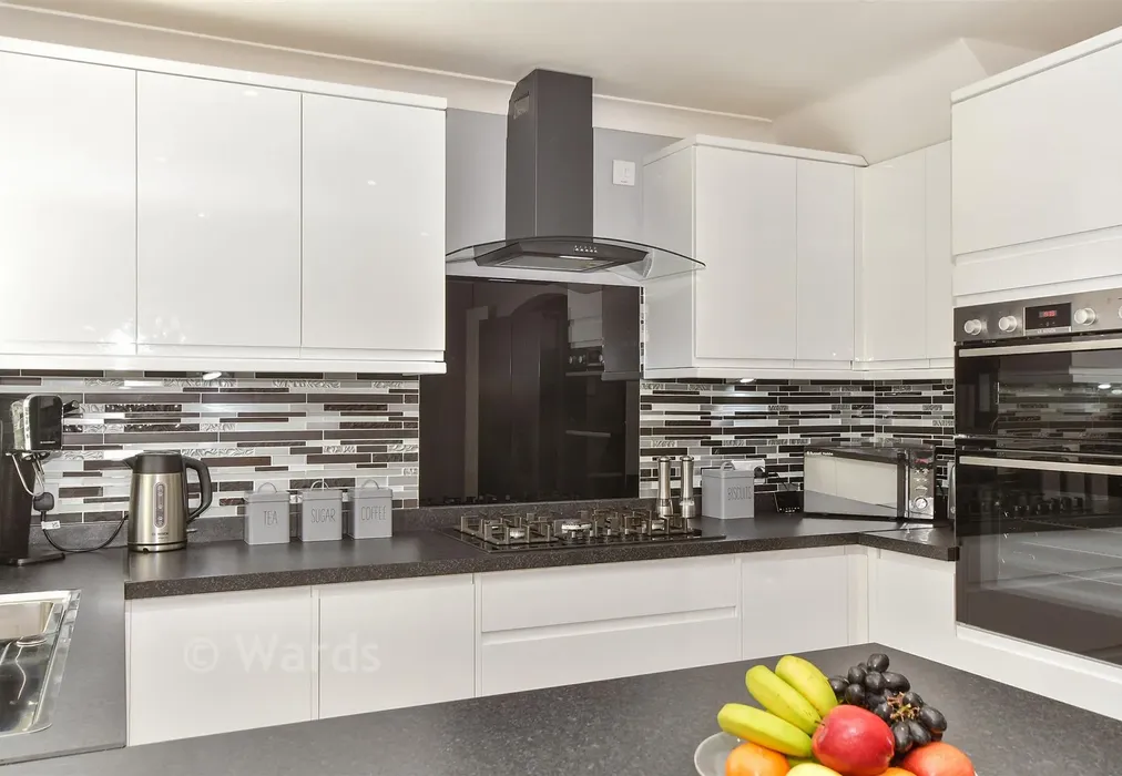 Internal Lifestyle Photograph - Harvest Way, Singleton, Kent - Wards of Kent