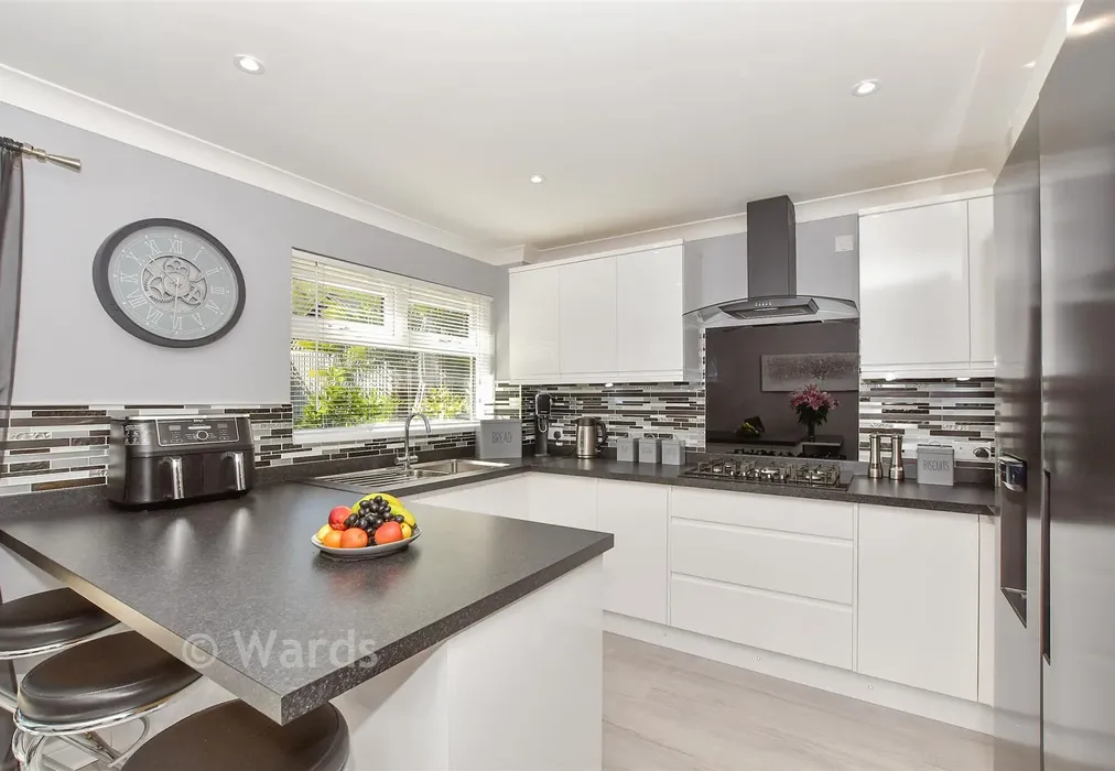 Kitchen/Diner - Harvest Way, Singleton, Kent - Wards of Kent
