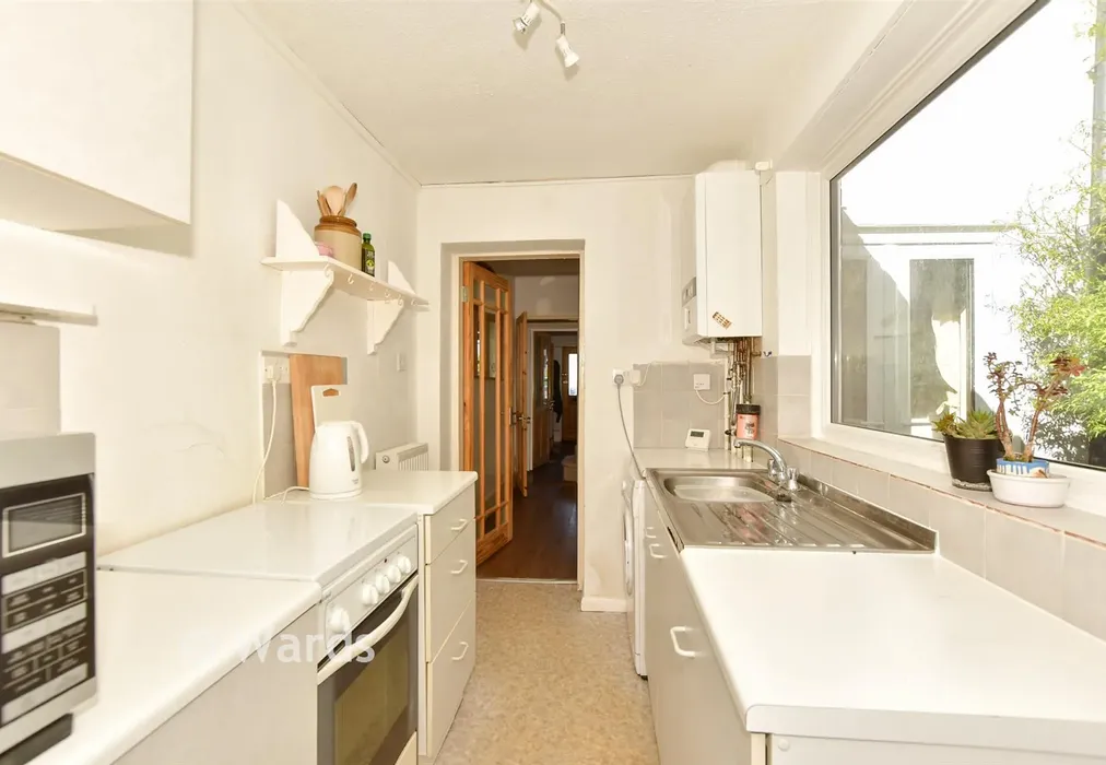 Kitchen - Albert Road, Hythe, Kent - Wards of Kent