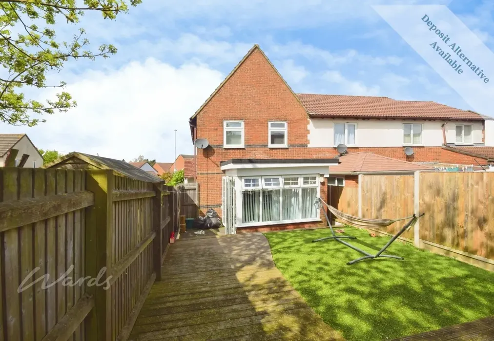 Garden - Haskard Close Hawkinge CT18 - Wards of Kent