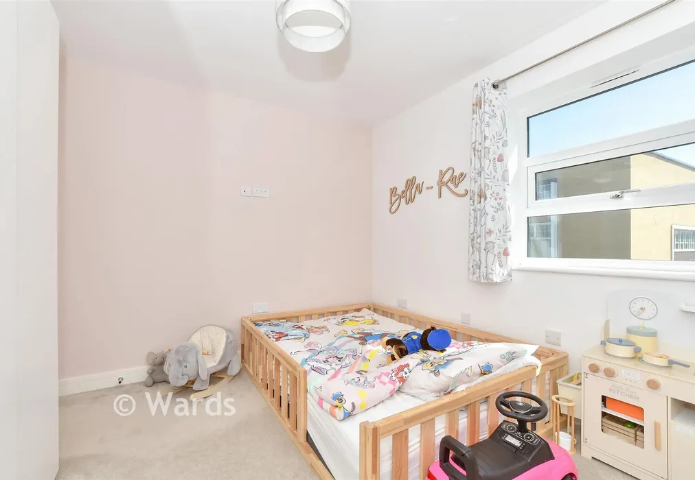 Bedroom 2 - Maidstone Road, Tonbridge, Kent - Wards of Kent