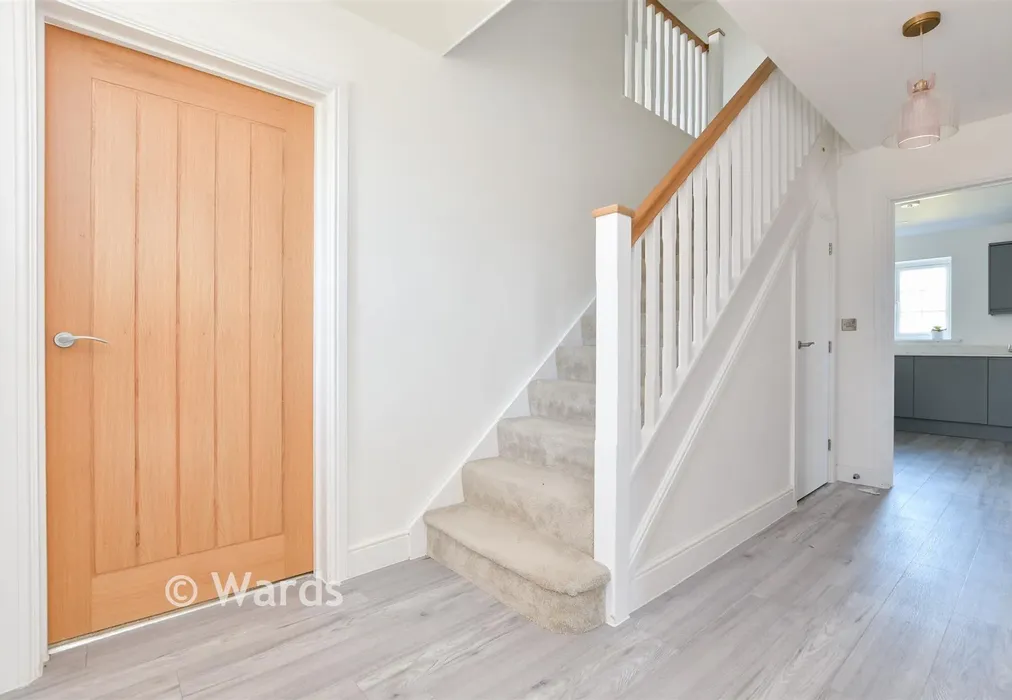 Entrance Hall - Parish Close, Birchington, Kent - Wards of Kent