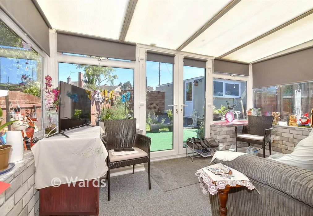 Conservatory - Woodrow Chase, Herne Bay, Kent - Wards of Kent