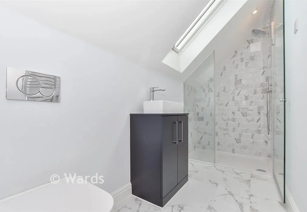 En-Suite Shower Room - Claygate, Marden, Tonbridge, Kent - Wards of Kent