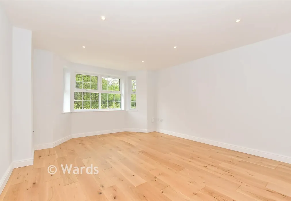 Lounge - Claygate, Marden, Tonbridge, Kent - Wards of Kent