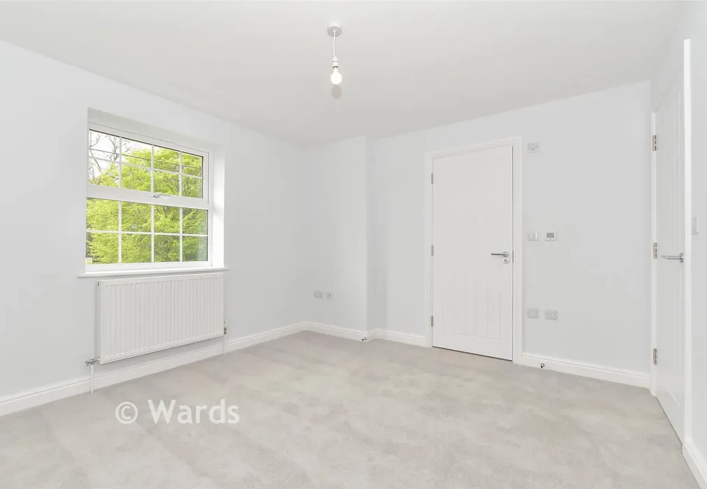Bedroom 2 - Claygate, Marden, Tonbridge, Kent - Wards of Kent