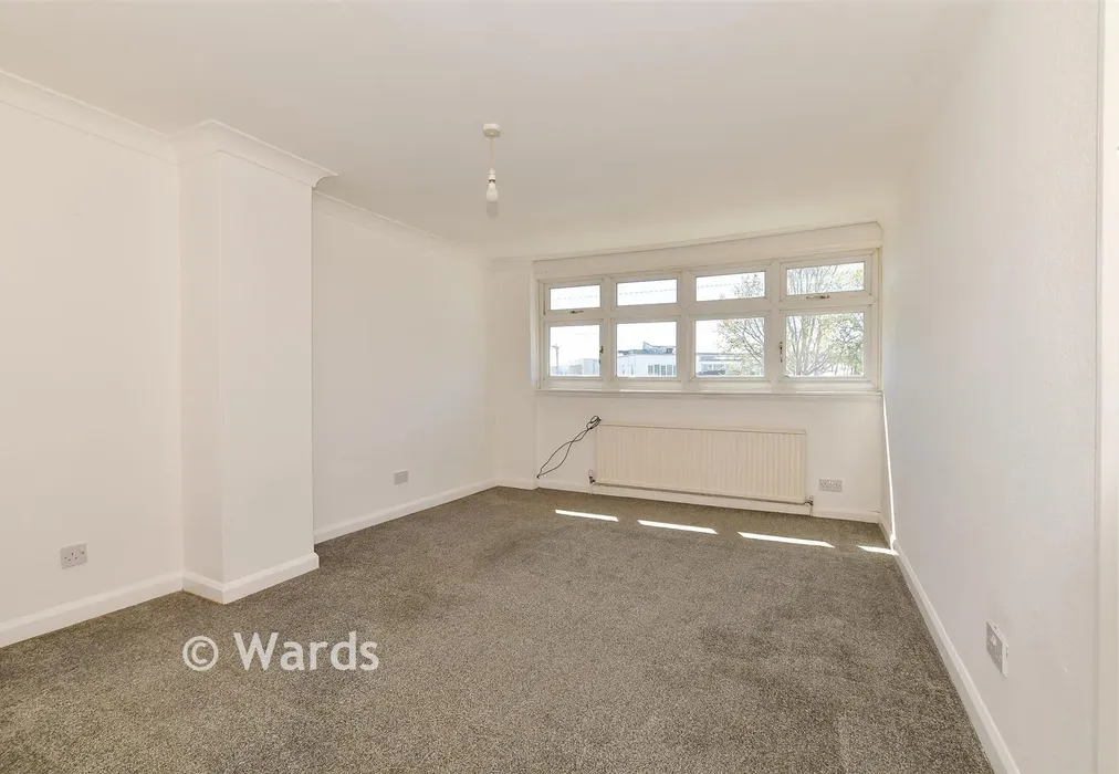 Bedroom 1 - Greenhill Road, Greenhill, Kent - Wards of Kent