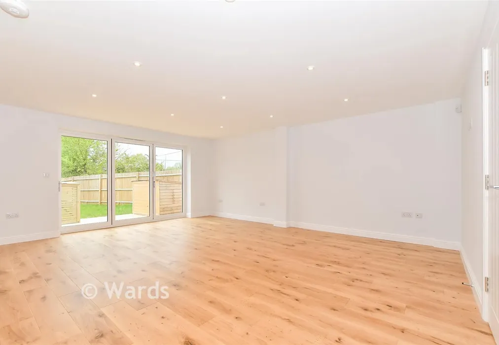 Kitchen/Dining Room - Claygate, Marden, Tonbridge, Kent - Wards of Kent