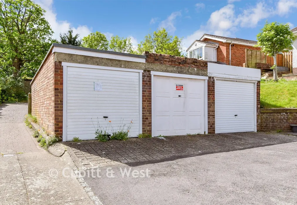 Garage - Carol Close, Brighton, East Sussex - Wards of Kent
