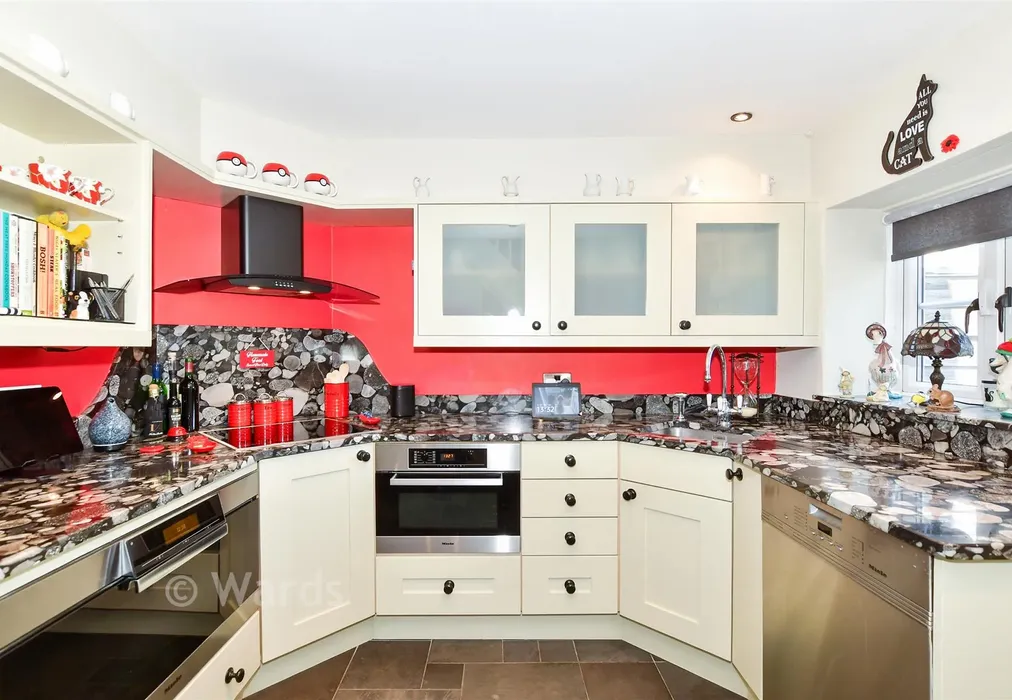 Kitchen - Addington Green, Addington, West Malling, Kent - Wards of Kent