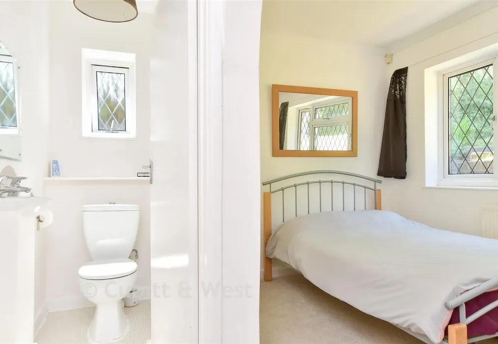 Internal Lifestyle Photograph - Eldred Avenue, Westdene, Brighton, East Sussex - Wards of Kent