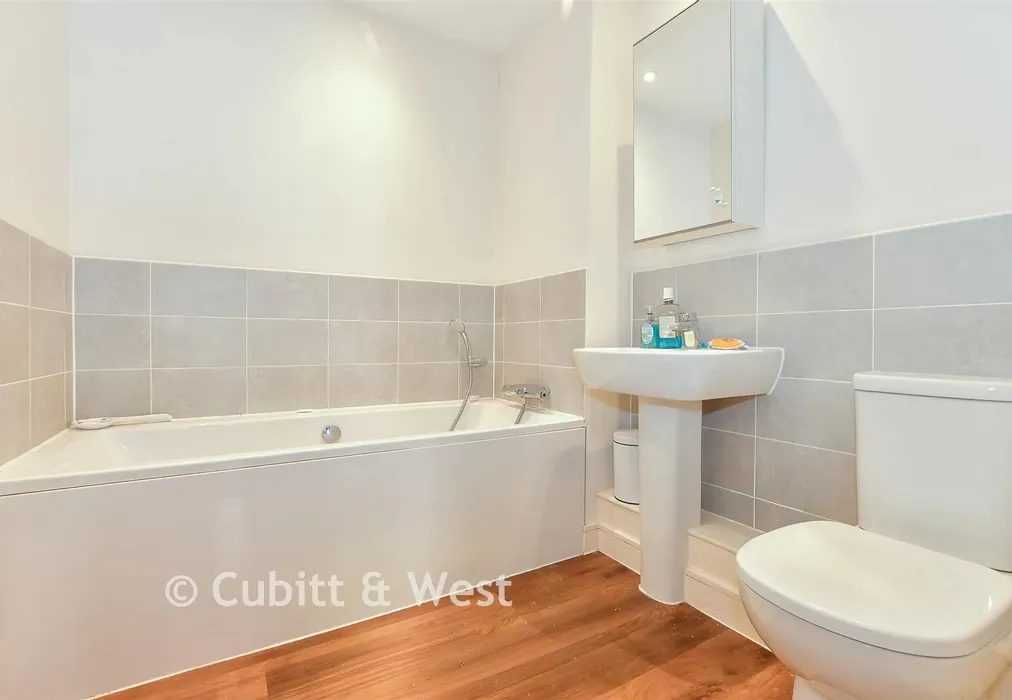 Bathroom - Ruppell Rise, Haywards Heath, West Sussex - Wards of Kent