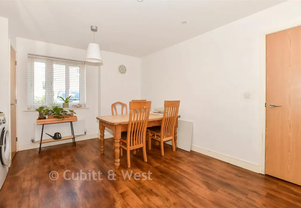 Kitchen/ Dining Room - Ruppell Rise, Haywards Heath, West Sussex - Wards of Kent