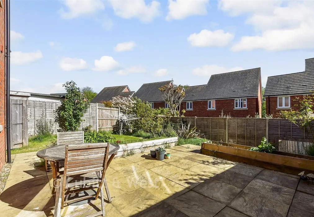 Rear Garden - Ruppell Rise, Haywards Heath, West Sussex - Wards of Kent