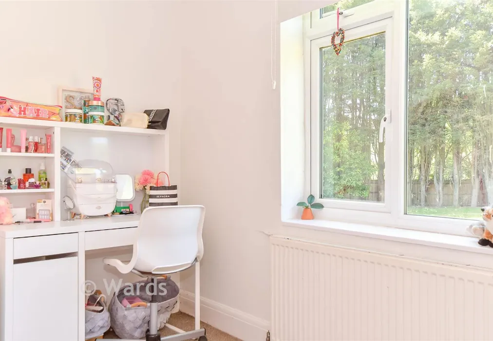 Internal Lifestyle Photograph - Rocks Hill, Northiam, Rye, East Sussex - Wards of Kent