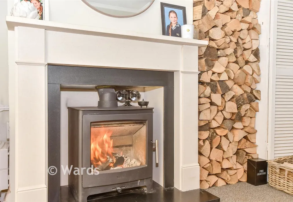 Internal Lifestyle Photograph - Rocks Hill, Northiam, Rye, East Sussex - Wards of Kent