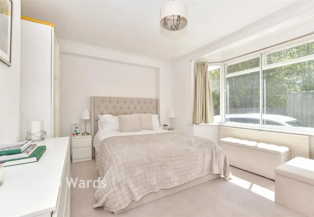 Bedroom 2 - Rocks Hill, Northiam, Rye, East Sussex - Wards of Kent