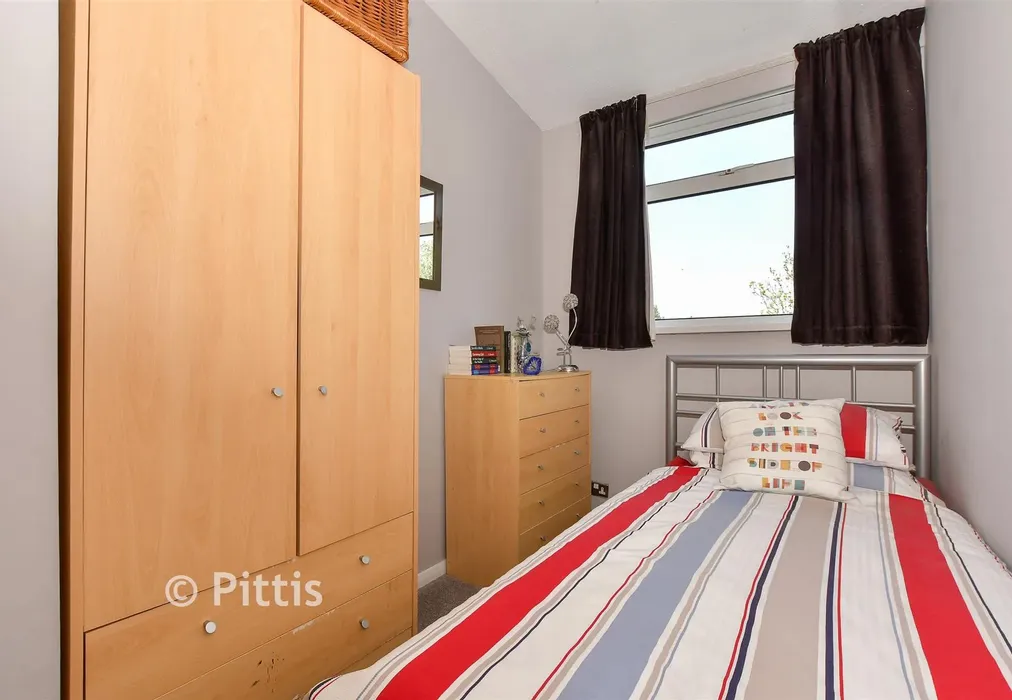 Bedroom 3 - Central Way, Sandown, Isle of Wight - Wards of Kent