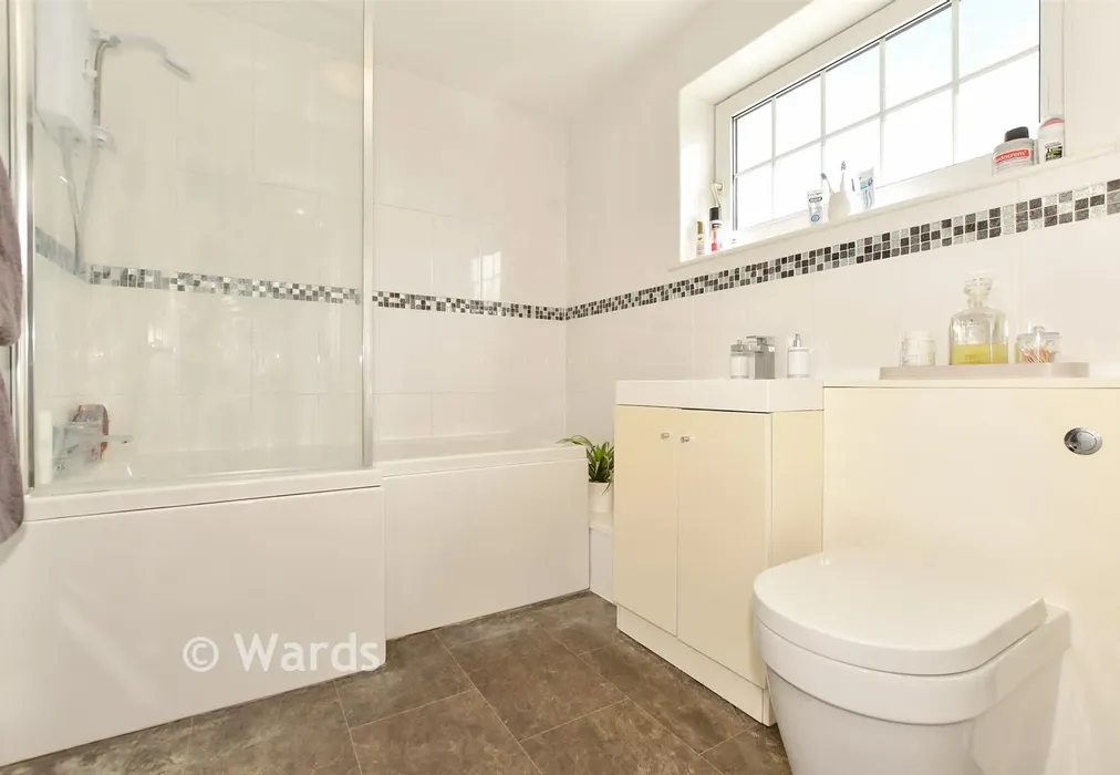 En-Suite Bathroom - Newlands, Whitfield, Dover, Kent - Wards of Kent