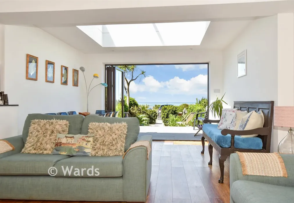 External Lifestyle Photograph - Swalecliffe, Herne Bay, Kent - Wards of Kent