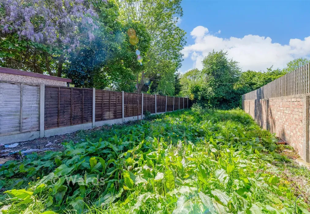 Rear Garden - Newlyn Road, Welling, Kent - Wards of Kent