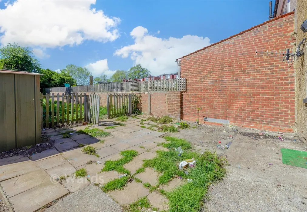 Rear Garden - Newlyn Road, Welling, Kent - Wards of Kent