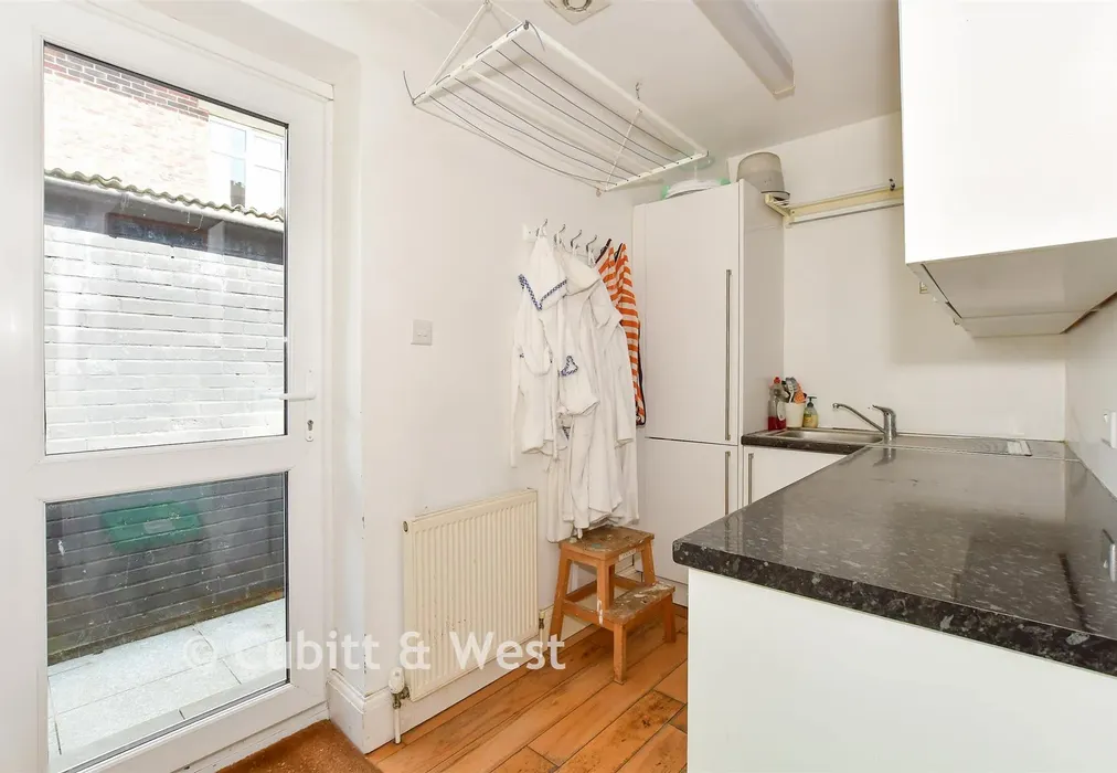 Utility Room - Ford Road, Arundel, West Sussex - Wards of Kent