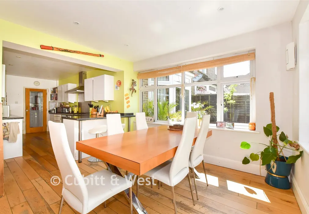 Kitchen - Ford Road, Arundel, West Sussex - Wards of Kent