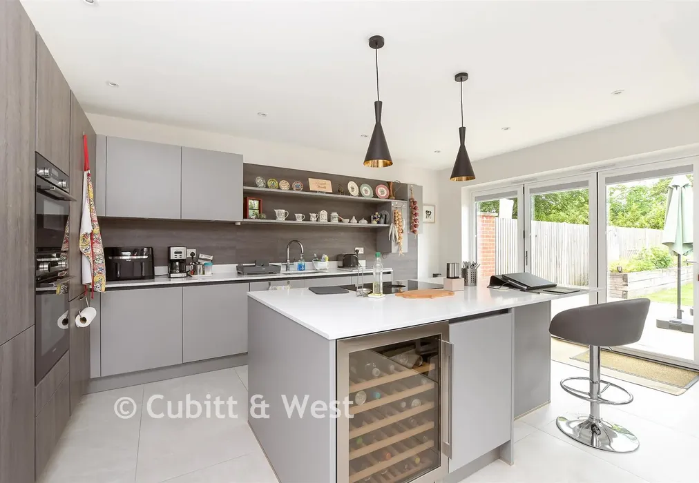 Kitchen/Diner - Upper Rose Hill, Dorking, Surrey - Wards of Kent