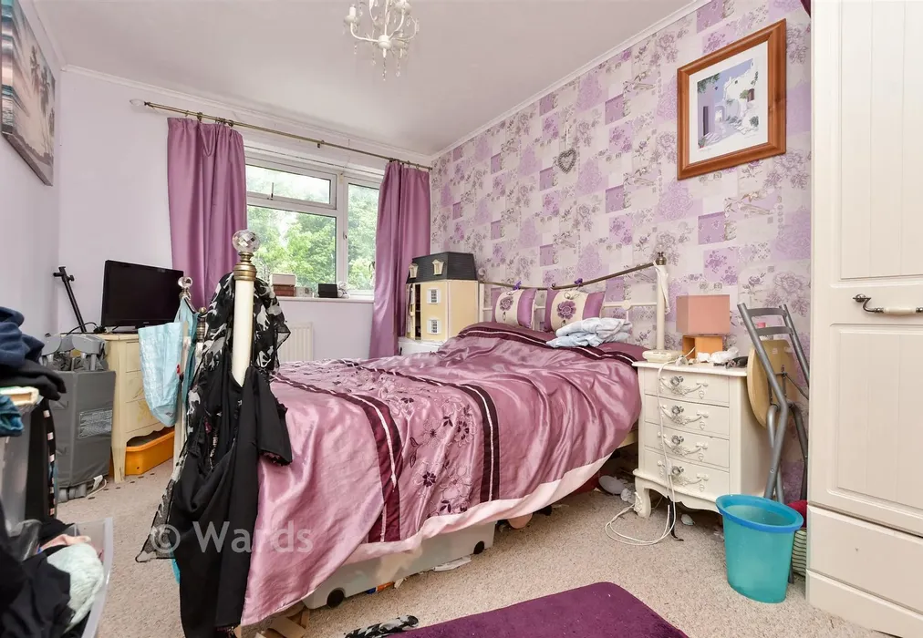 Bedroom 1 - Thorn Gardens, Ramsgate, Kent - Wards of Kent