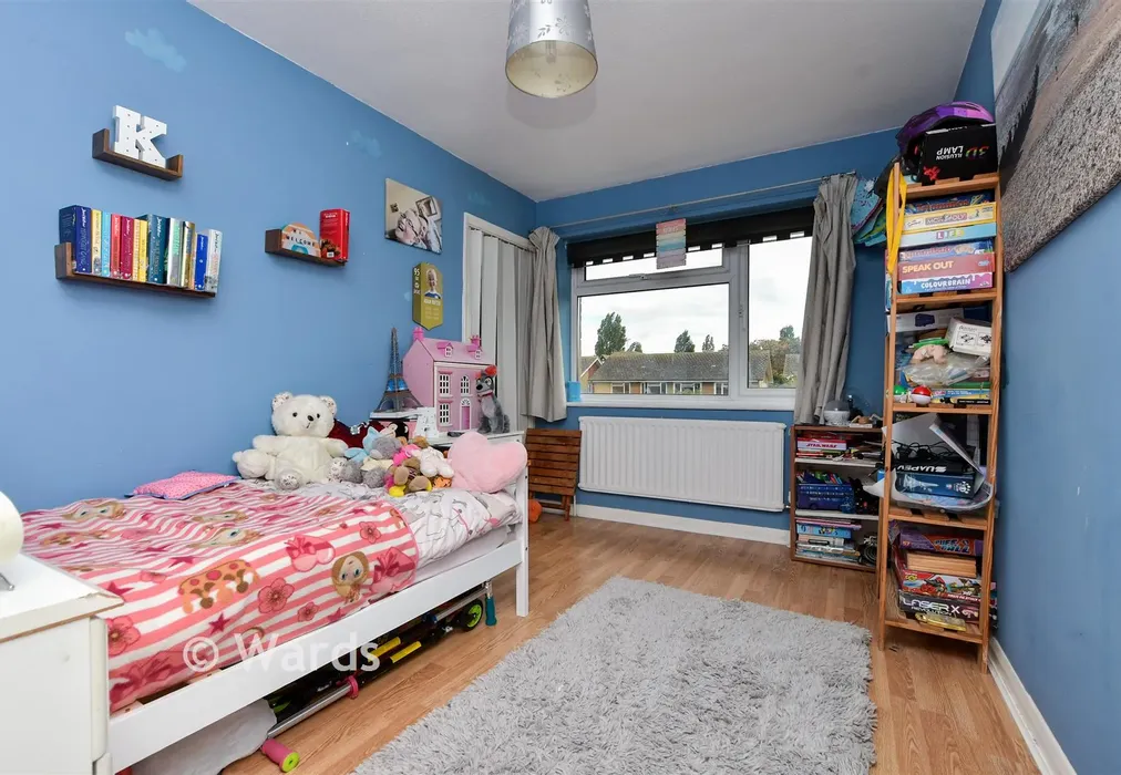 Bedroom 2 - Glebe Way, Whitstable, Kent - Wards of Kent