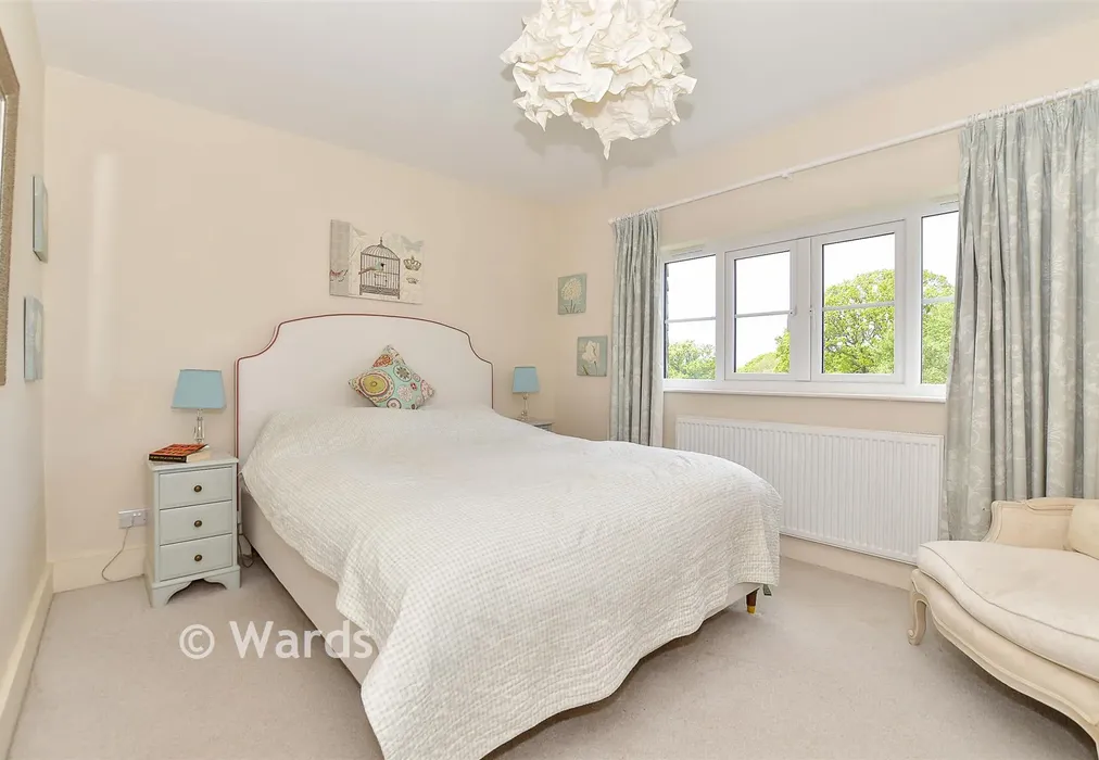 Bedroom 1 - Main Street, Beckley, Rye, East Sussex - Wards of Kent
