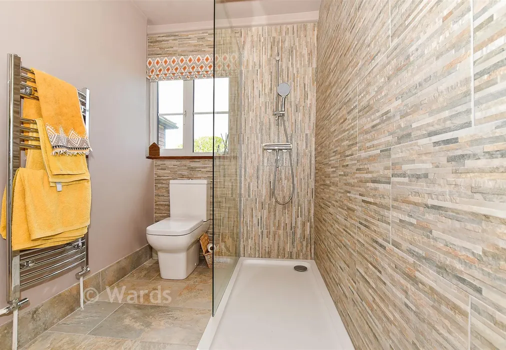 Shower Room - Main Street, Beckley, Rye, East Sussex - Wards of Kent