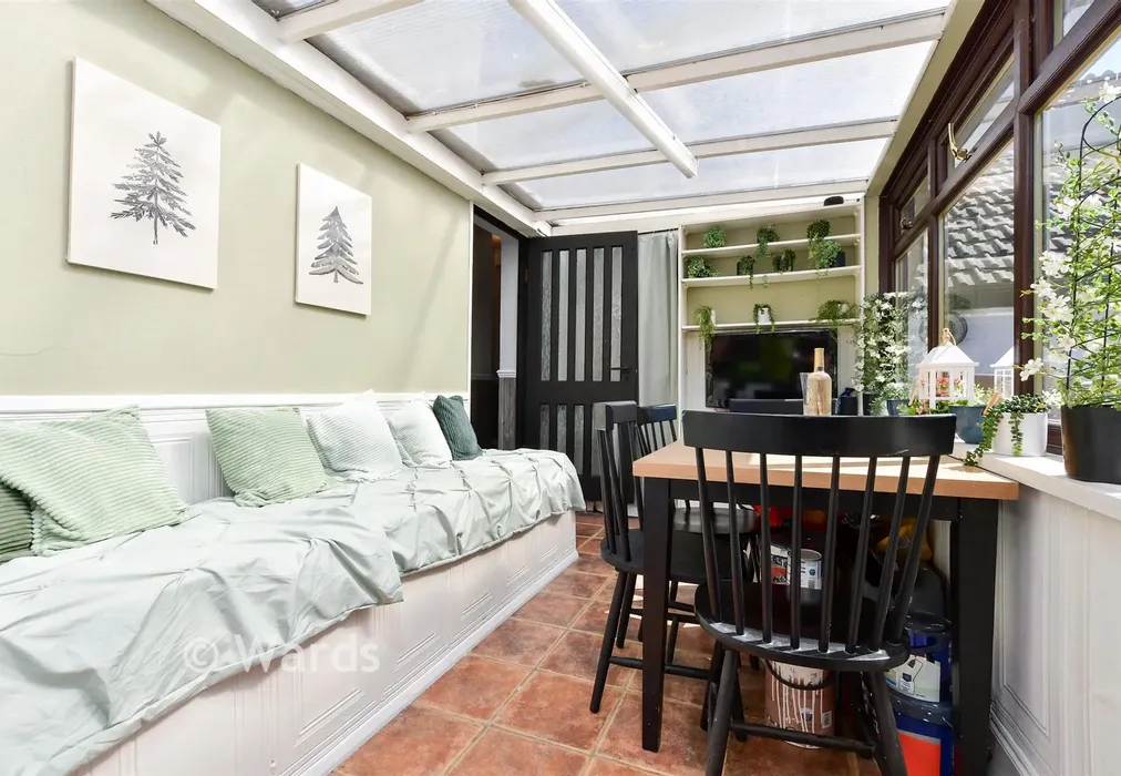 Conservatory - Cliftonville Avenue, Ramsgate, Kent - Wards of Kent