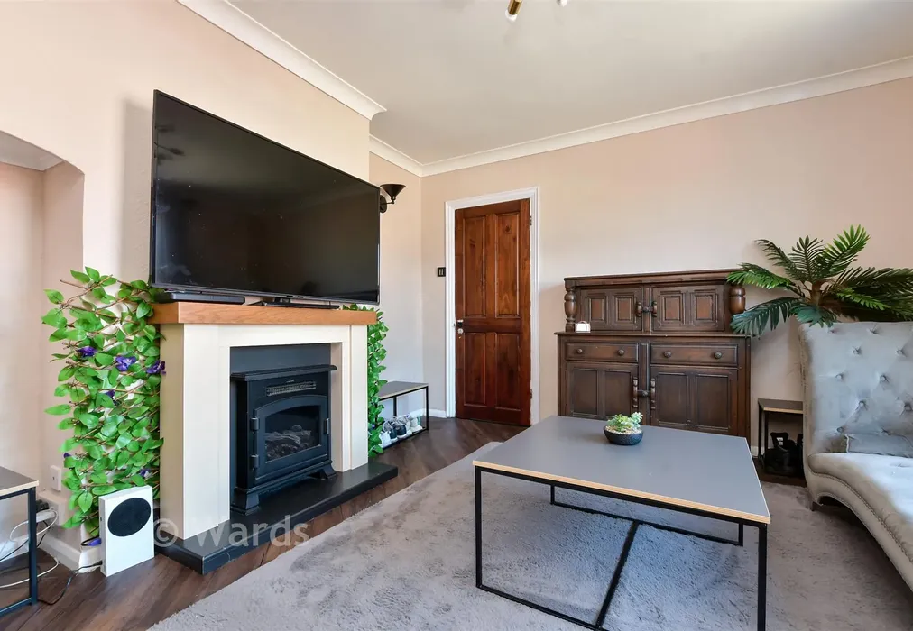 Lounge - Cliftonville Avenue, Ramsgate, Kent - Wards of Kent