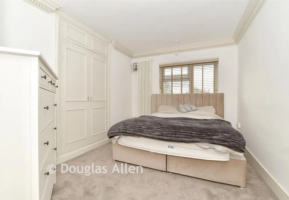Bedroom 1 - Pollard Close, Chigwell, Essex - Wards of Kent