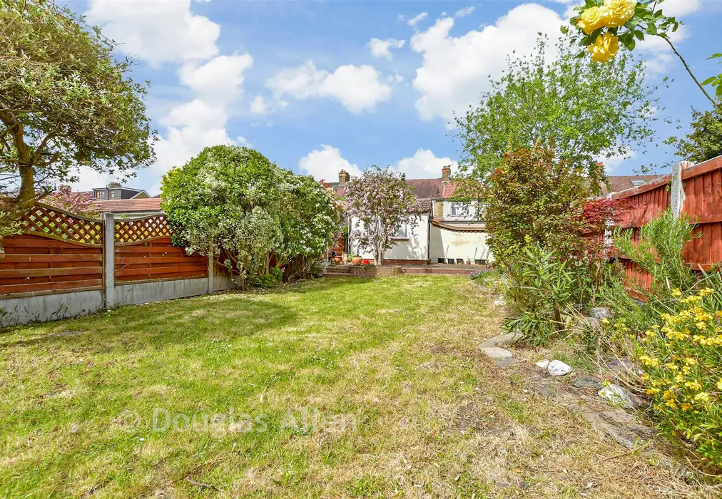 Rear Garden - Denham Drive, Gants Hill, Ilford, Essex - Wards of Kent
