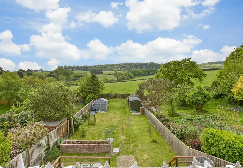 Views To Rear - Cliff Bridge, Shanklin, Isle of Wight - Wards of Kent