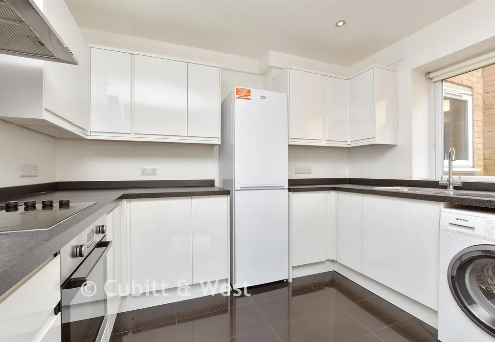 Kitchen / Lounge / Dining Room - Station Approach, Belmont, Sutton, Surrey - Wards of Kent