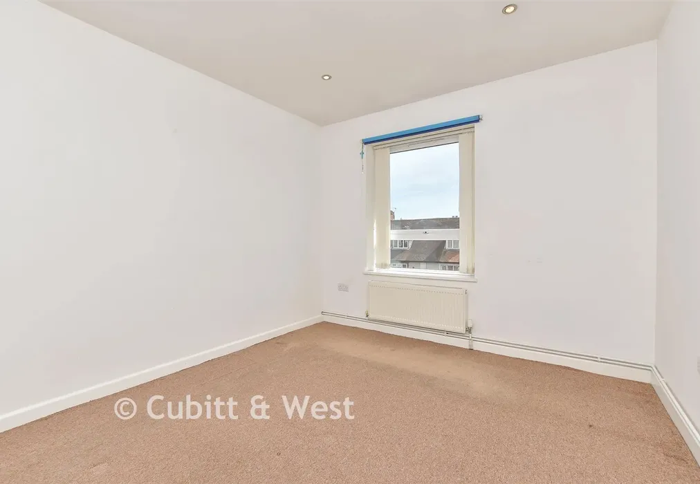Bedroom - Station Approach, Belmont, Sutton, Surrey - Wards of Kent