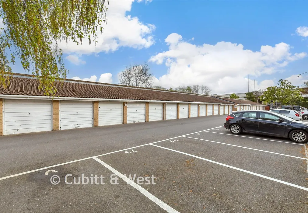 Driveway/Parking - Station Approach, Belmont, Sutton, Surrey - Wards of Kent