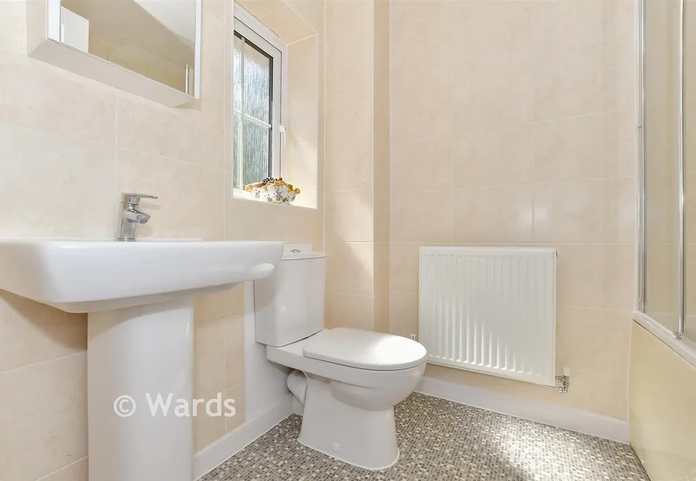 Bathroom - Holm Oak Walk, Sholden, Kent - Wards of Kent