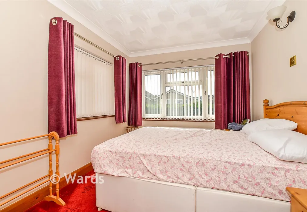 Bedroom 1 - Eastwell Close, Paddock Wood, Tonbridge, Kent - Wards of Kent