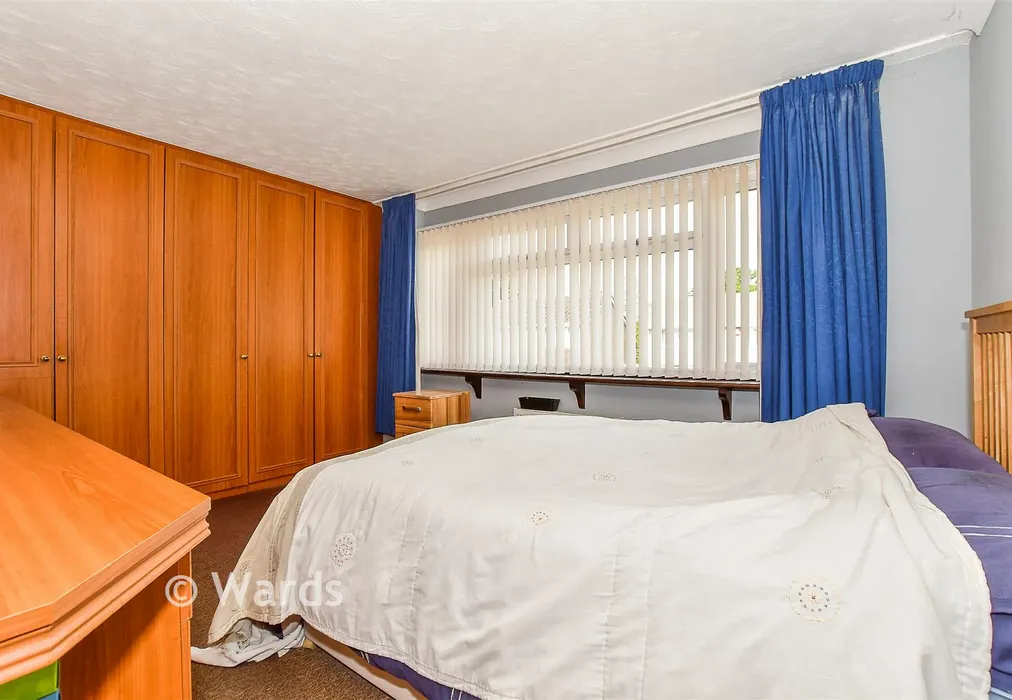 Bedroom 2 - Eastwell Close, Paddock Wood, Tonbridge, Kent - Wards of Kent